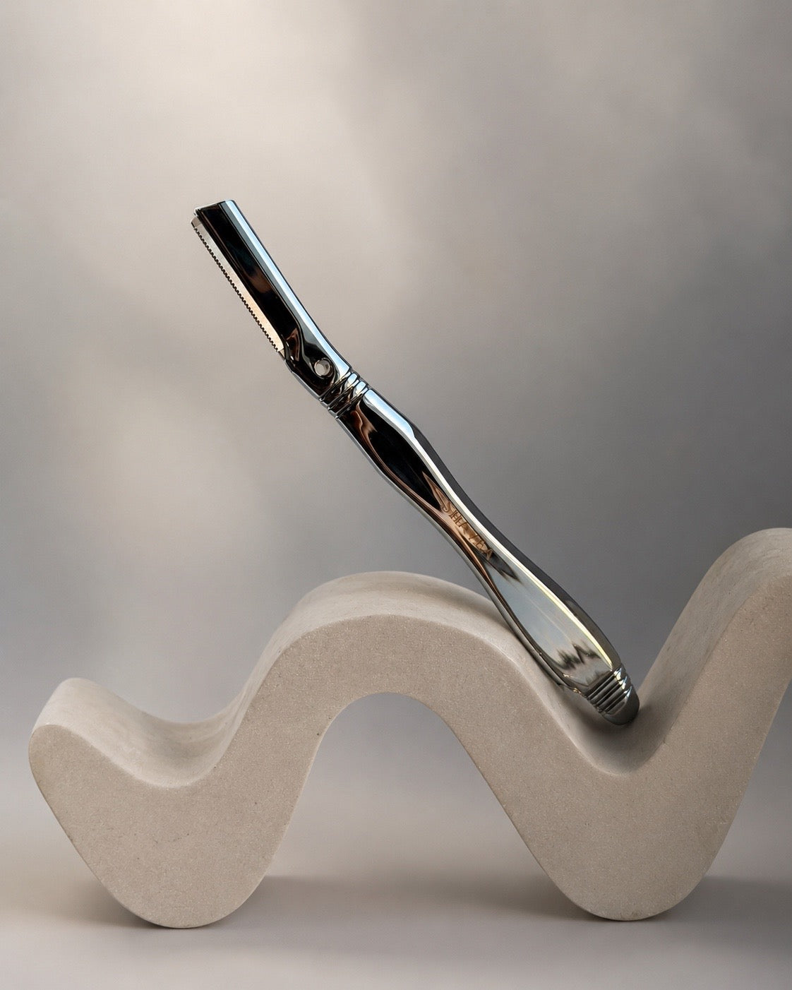Reusable Facial Razor - Silver